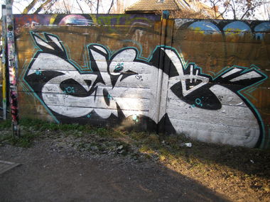 Graffiti Wall in Jena - Photo by HOBO - edge (2016)