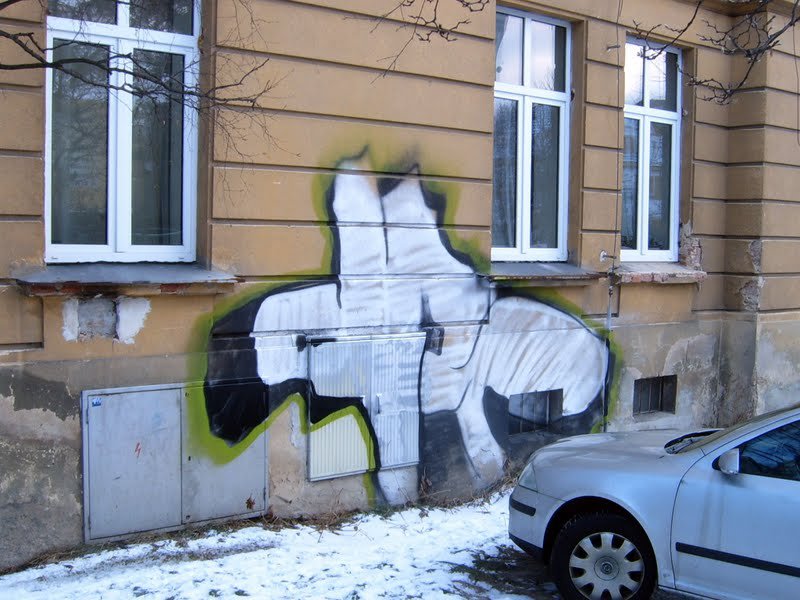 Graffiti Wall - Photo by HOES91