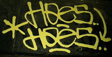 Graffiti Artwork - Photo by HOES91 - HOES, HOES, TC