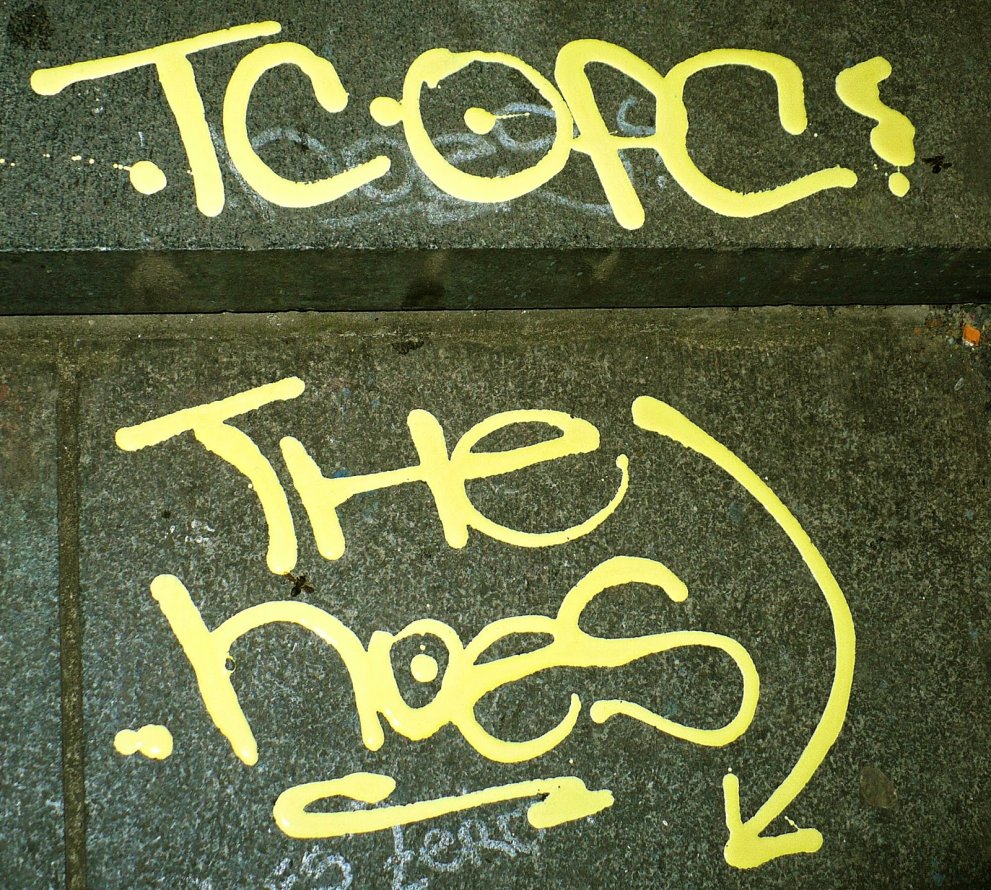 Graffiti Wall - Photo by HOES91 (2014)