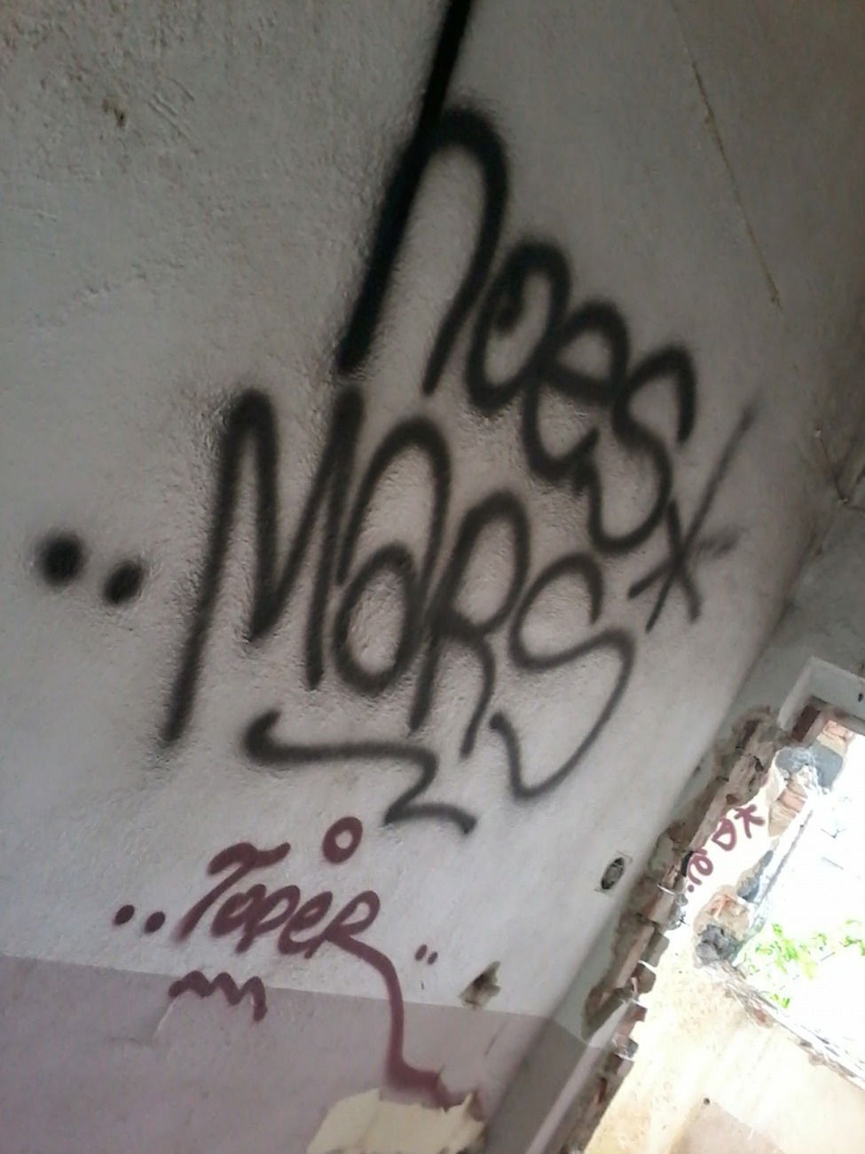 Graffiti Wall - Photo by HOES91 - hoes, marz