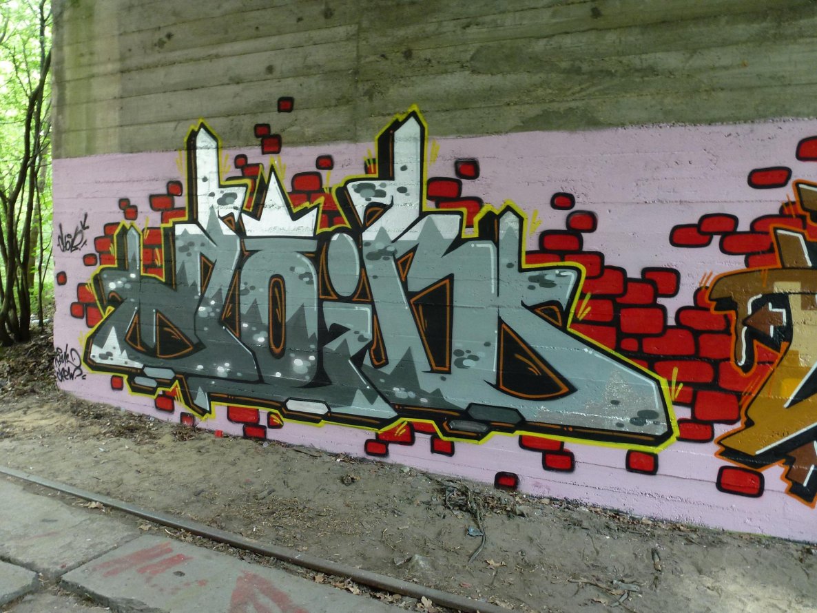 Graffiti Wall in Wroclaw - Photo by HOIB1 (2012)