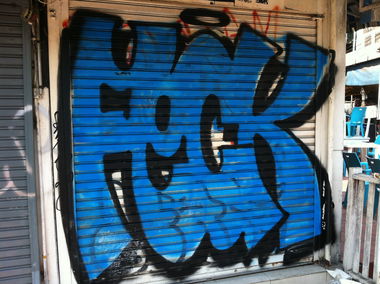 Graffiti Bombing - Photo by HOYA - bangkok, thailand, feck