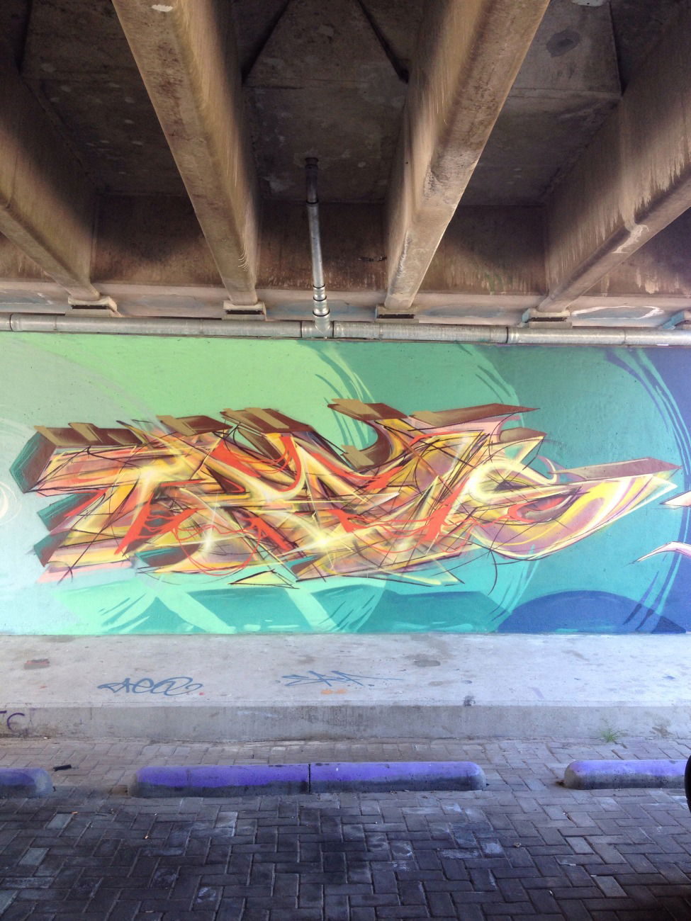 Graffiti Wall - Photo by HOYA - amsterdam