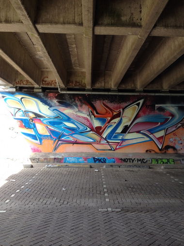 Graffiti Wall - Photo by HOYA - amsterdam