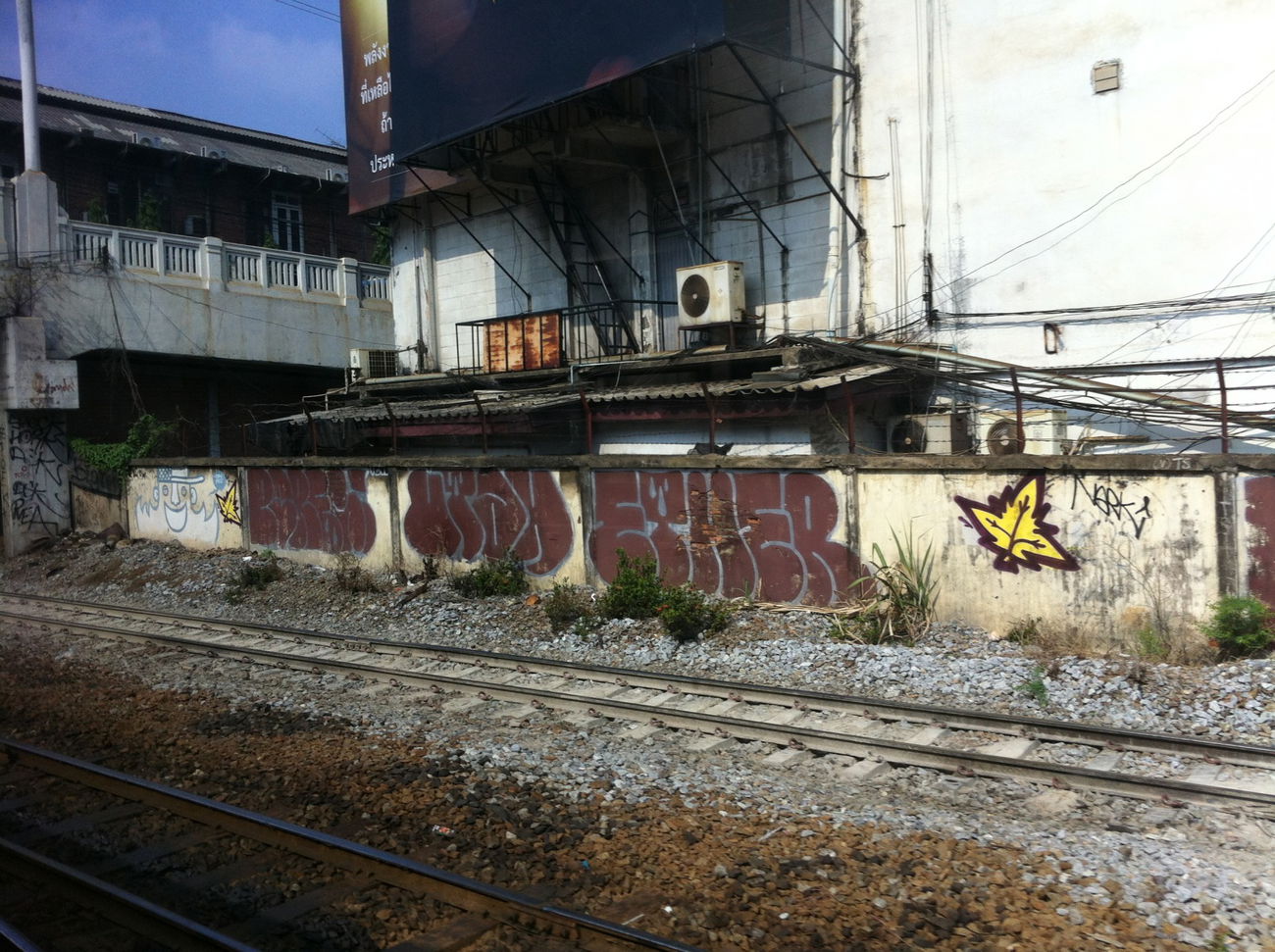 Graffiti Bombing - Photo by HOYA - bangkk, thailand, utah