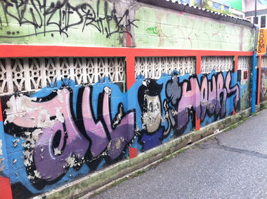 Graffiti Bombing - Photo by HOYA - all, hours, chiang