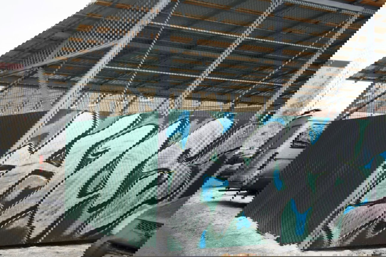 Graffiti Bombing in Saint Petersburg - Photo by HUSTLER (2013)