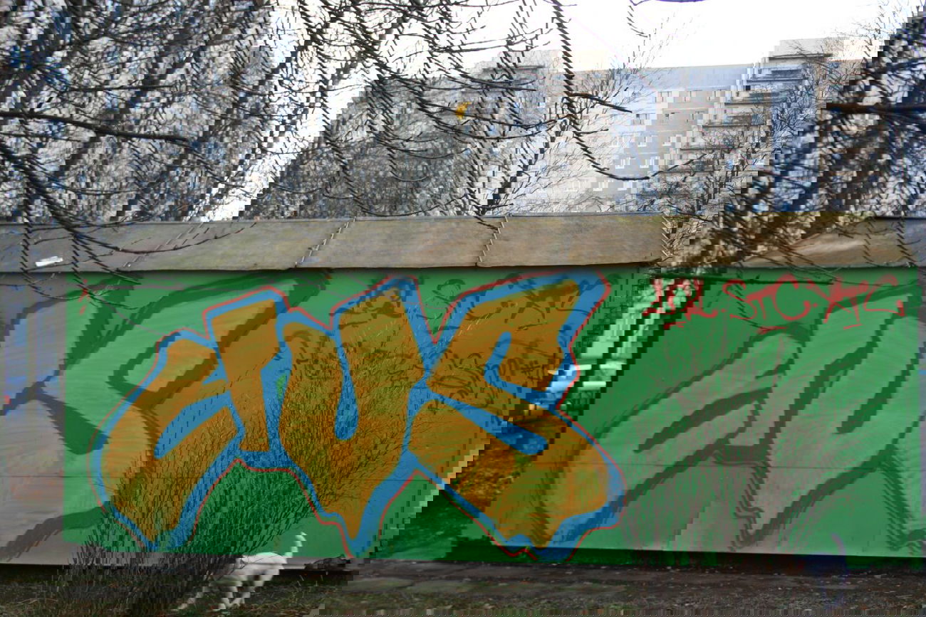Graffiti Wall in Saint Petersburg - Photo by HUSTLER (2013)