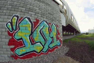 Graffiti Wall in Saint Petersburg - Photo by HUSTLER - 101 (2014)
