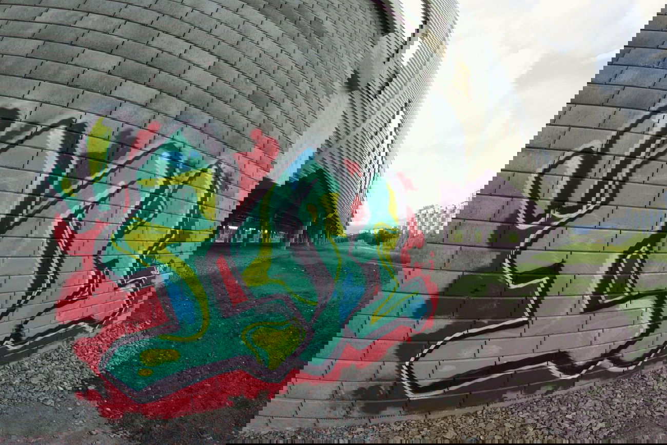 Graffiti Wall in Saint Petersburg - Photo by HUSTLER - 101 (2014)