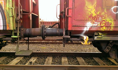 Graffiti Train - Photo by HYaeNE - 3H, Dortmund