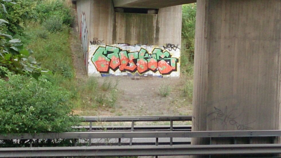 Graffiti Wall - Photo by HaCksau - muks