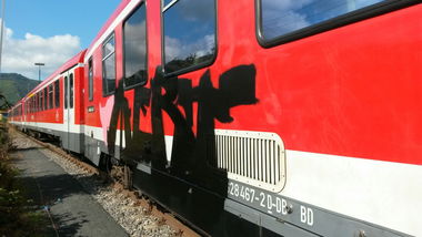 Graffiti Train - Photo by HaCksau