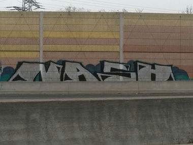 Graffiti Wall - Photo by HaCksau - nash