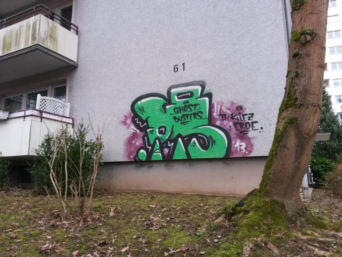 Graffiti Bombing - Photo by HaCksau - Pabor