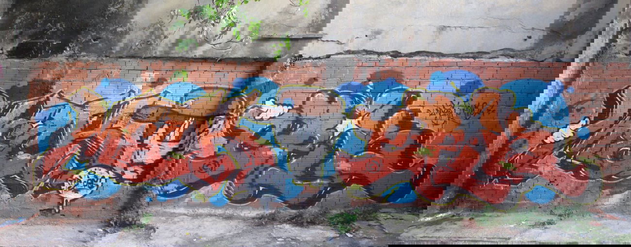 Graffiti Wall in Istanbul - Photo by HacksawDimJuggan - MECK, EPIK, ORG (2014)