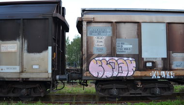 Graffiti Train - Photo by Hall3rOT - KLOAKE