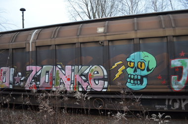 Graffiti Train - Photo by Hall3rOT - ZONKE