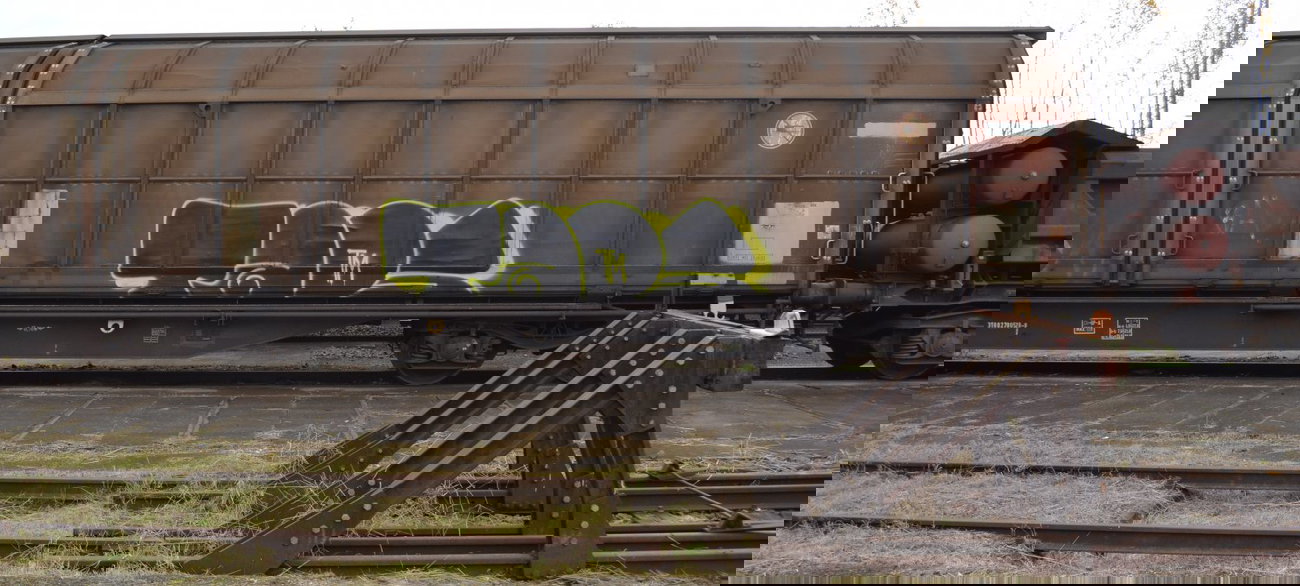 Graffiti Train - Photo by Hall3rOT - TAPS