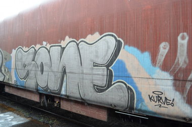 Graffiti Train - Photo by Hall3rOT - SONE, KURVE (2012)