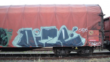 Graffiti Train - Photo by Hall3rOT - OIZE, KNR