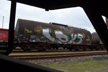 Graffiti Train - Photo by Hall3rOT - LOYS, POLEN, TANKER