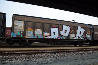 Graffiti Train - Photo by Hall3rOT - DDR, MÄRCHENSTUNDE