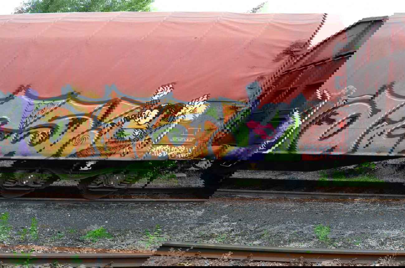 Graffiti Train - Photo by Hall3rOT - ATS, CREW
