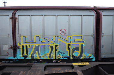 Graffiti Train - Photo by Hall3rOT - HEINS, ÜF.S (2014)
