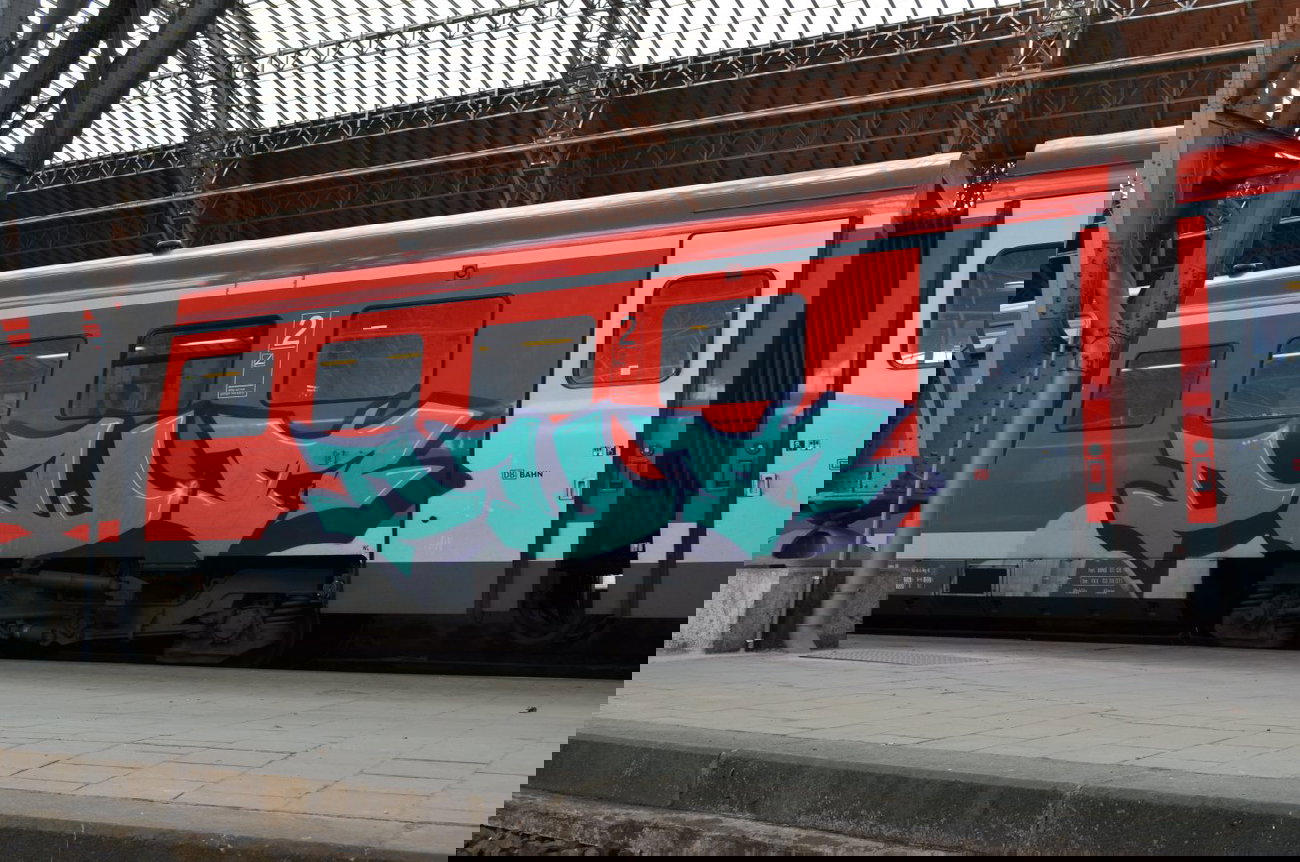 Graffiti Train - Photo by Hall3rOT - OWA, L.E., LEIPZIG
