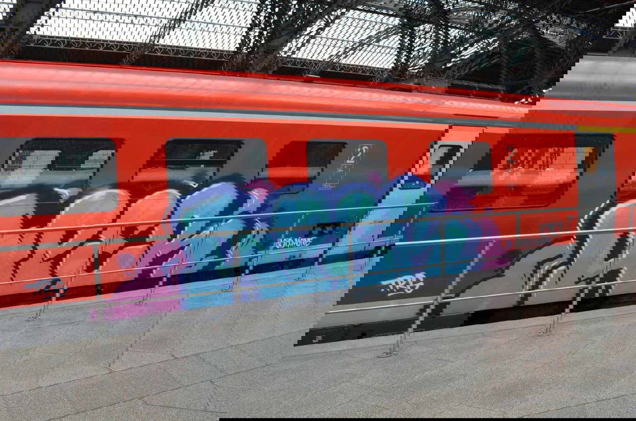Graffiti Train - Photo by Hall3rOT - APER, TRG, ACID