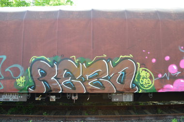 Graffiti Train - Photo by Hall3rOT - REZO (2014)