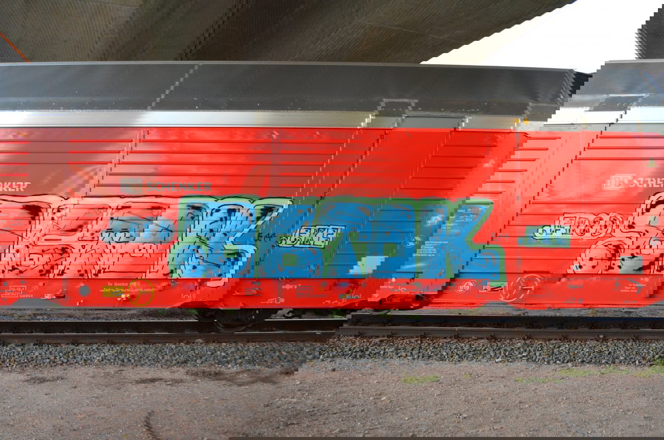 Graffiti Train - Photo by Hall3rOT - OGTOK, FR8D, QKG (2014)