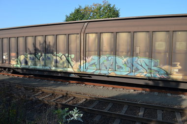 Graffiti Train - Photo by Hall3rOT - MOBAR, OST, KCF