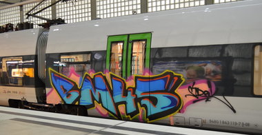 Graffiti Train - Photo by Hall3rOT - BM, 45