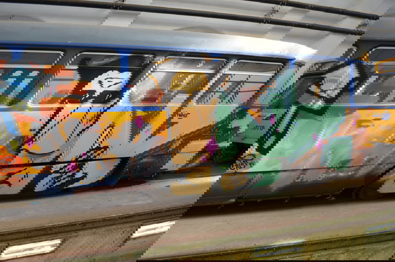 Graffiti Train - Photo by Hall3rOT - HAINZ