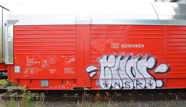 Graffiti Train - Photo by Hall3rOT - CHOR, NSR