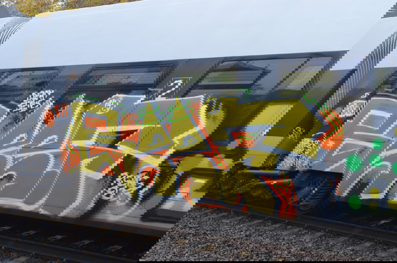 Graffiti Train - Photo by Hall3rOT - BEEF, SM, RGHG (2014)