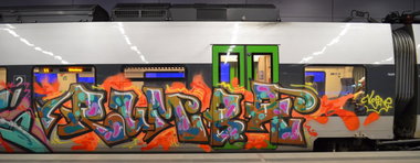 Graffiti Train - Photo by Hall3rOT - RUMBA, KINE