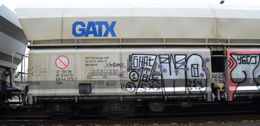Graffiti Train - Photo by Hall3rOT - ZWO
