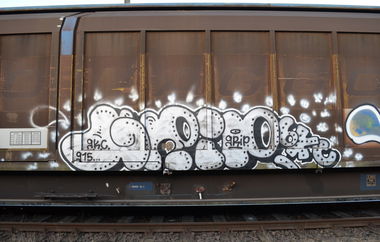 Graffiti Train - Photo by Hall3rOT - GRIP, GKC (2015)