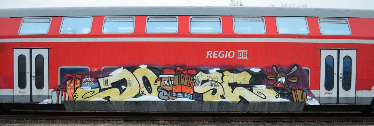 Graffiti Train - Photo by Hall3rOT - JOSE