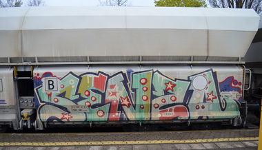Graffiti Train - Photo by Hall3rOT - SENZA