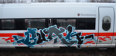 Graffiti Train - Photo by Hall3rOT - BURK