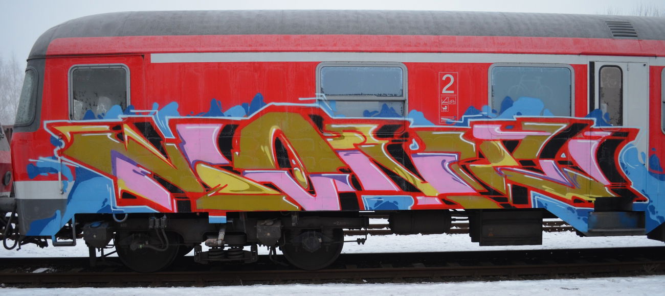 Graffiti Train - Photo by Hall3rOT - MONE