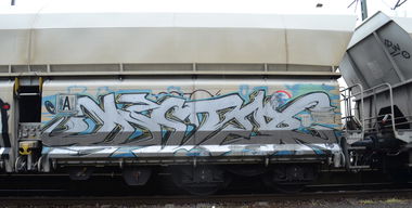Graffiti Train - Photo by Hall3rOT - MISTER