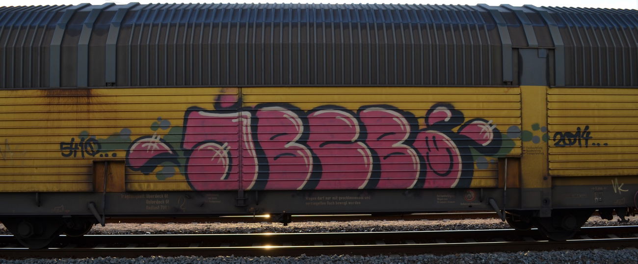 Graffiti Train - Photo by Hall3rOT - JBCB, 5410 (2014)
