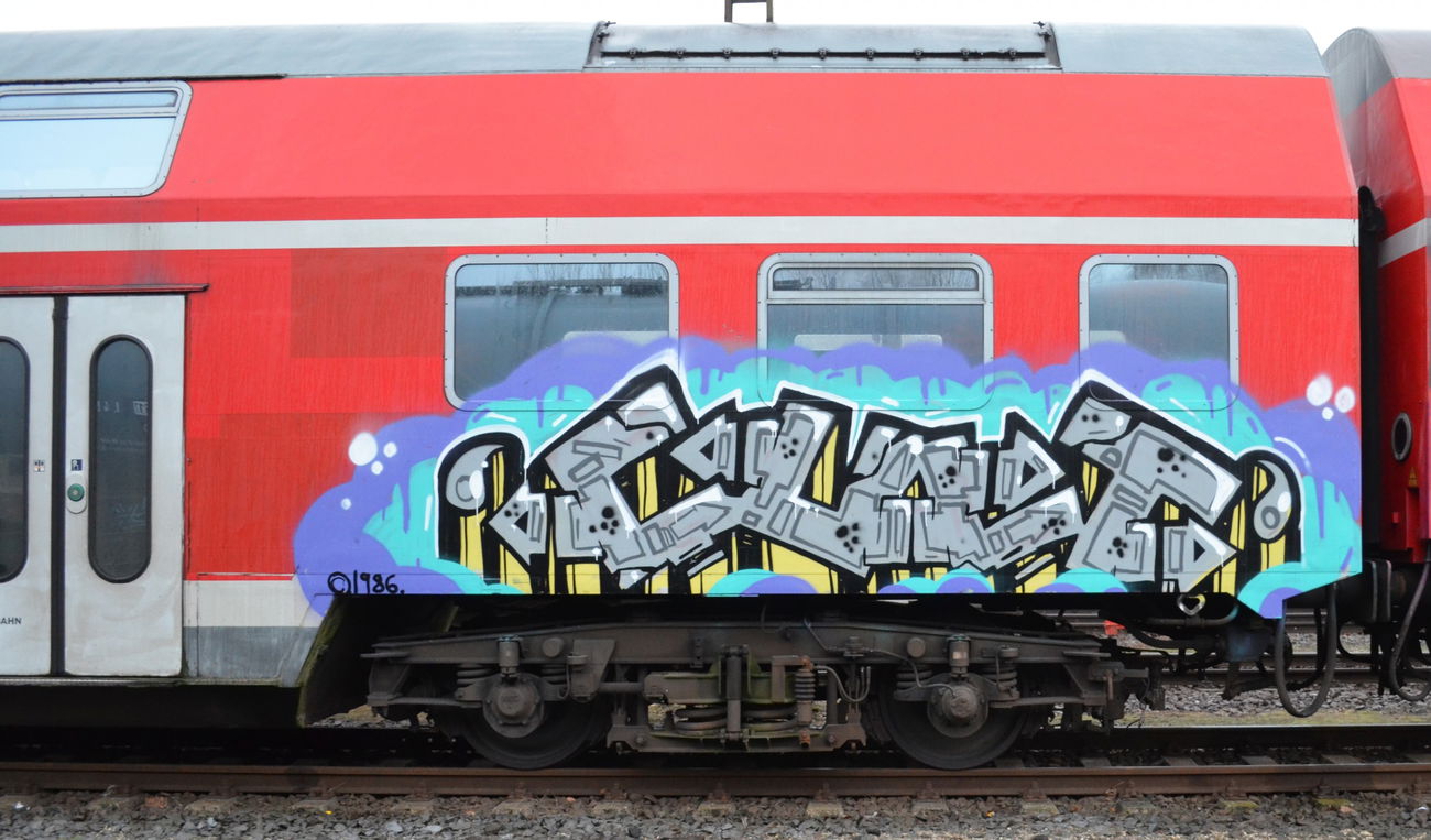 Graffiti Train - Photo by Hall3rOT - CULT
