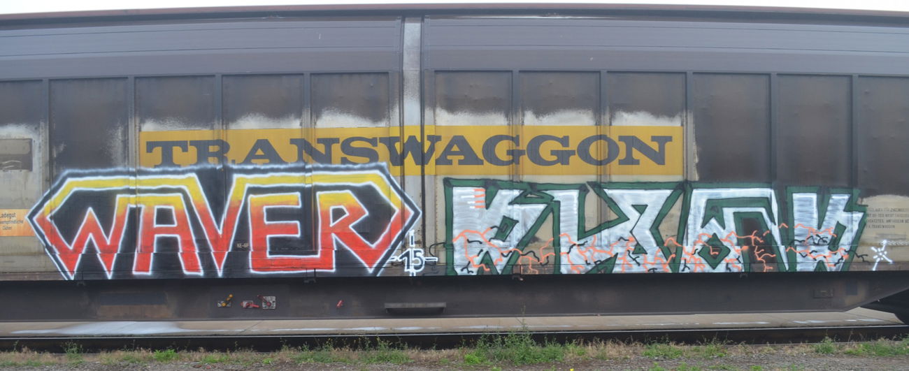 Graffiti Train - Photo by Hall3rOT - WAVER, KLOAK